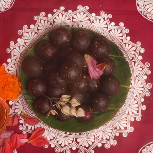 millet laddu calories, millet ladoo, millet laddu buy online, millet ke laddu, sugar free ladoo, sugar free ladoo calories, healthy sugar free ladoo, indian sweets, indian sweets near me, sweets near me, diwali sweets, diabetic sweets